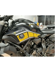 Decoração para entradas de ar Yamaha MT07 2014-2017
